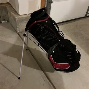 Wilson Deep Red Standing Golf Bag